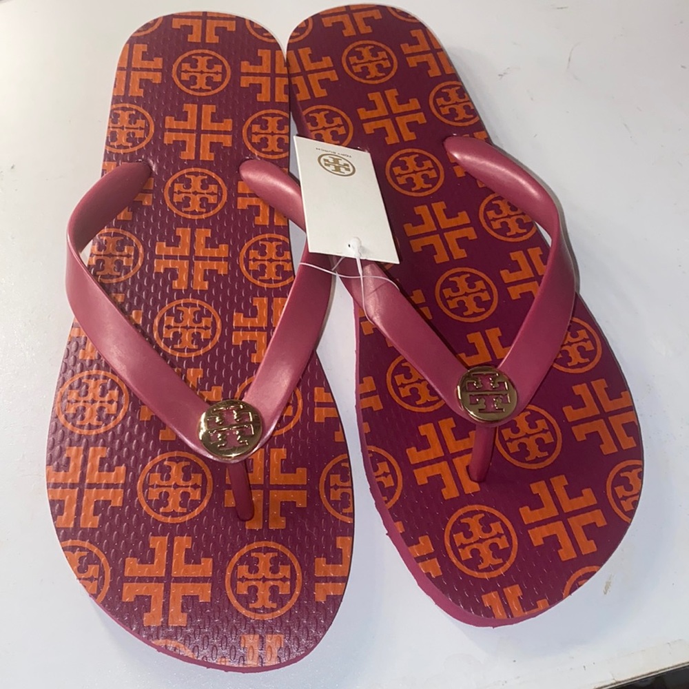 tory burch flip flops brand new